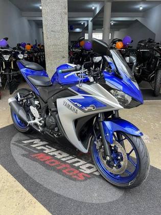 YAMAHA YZF R3 